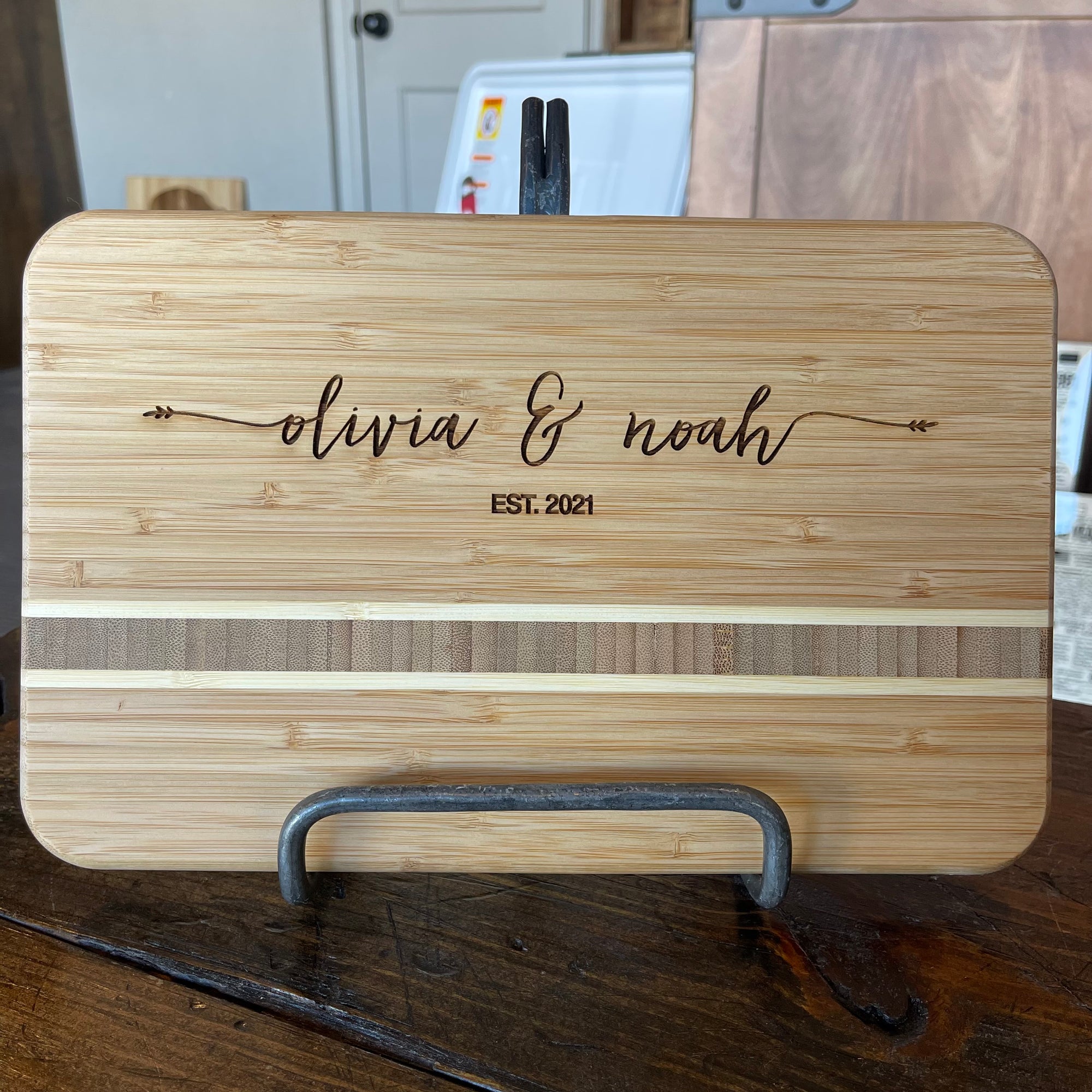 9 x 6 Bamboo Bar Cutting Board - Be Kind - ImpressMeGifts