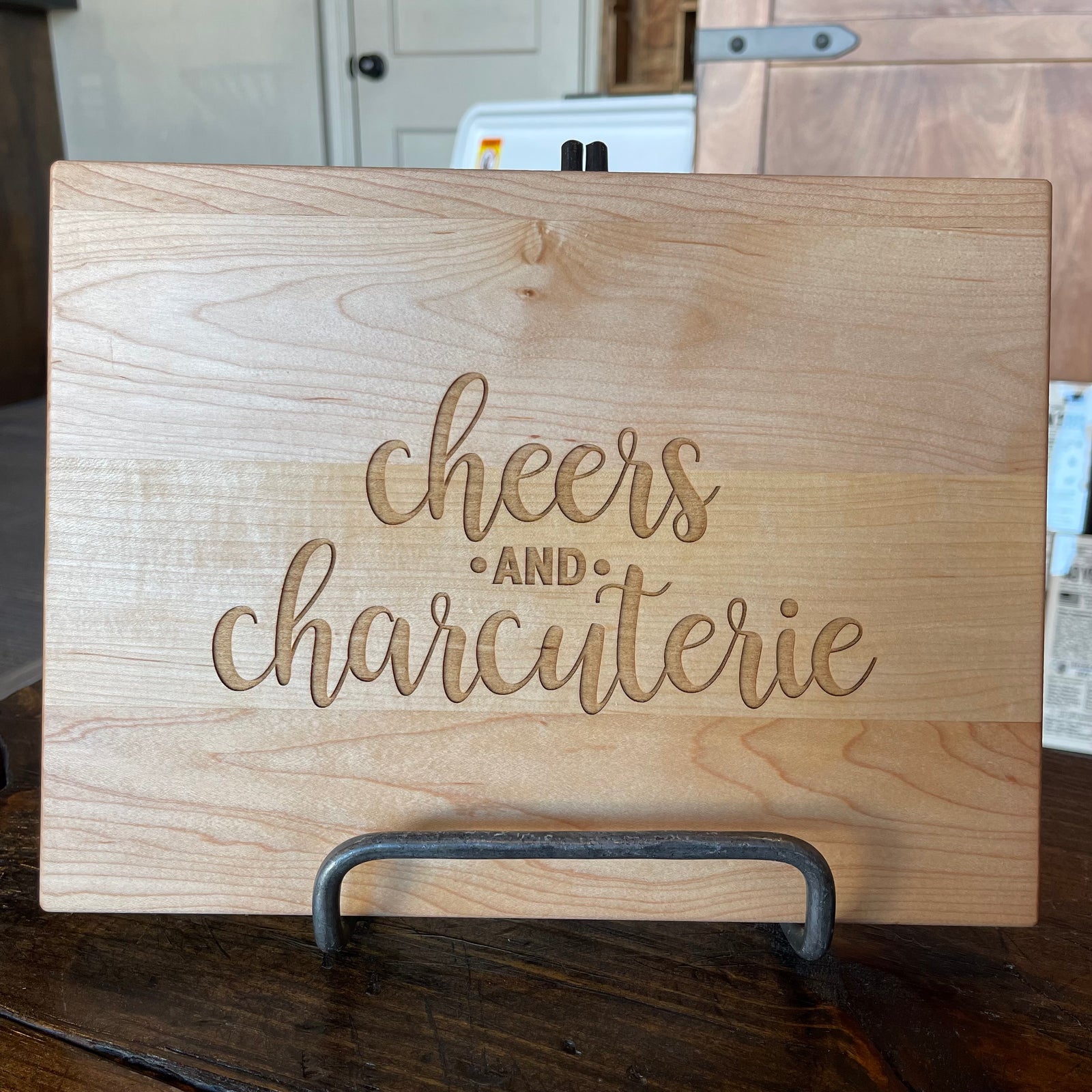 Classic Wood Cutting Board - ImpressMeGifts